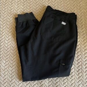 COPY - FIGS Zamora Jogger Scrub Pants